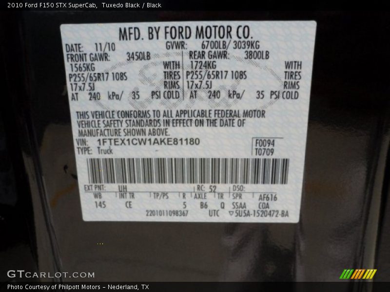 Tuxedo Black / Black 2010 Ford F150 STX SuperCab