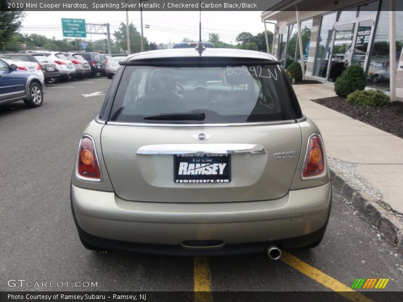 Sparkling Silver Metallic / Checkered Carbon Black/Black 2010 Mini Cooper Hardtop