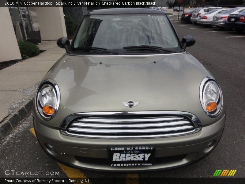 Sparkling Silver Metallic / Checkered Carbon Black/Black 2010 Mini Cooper Hardtop