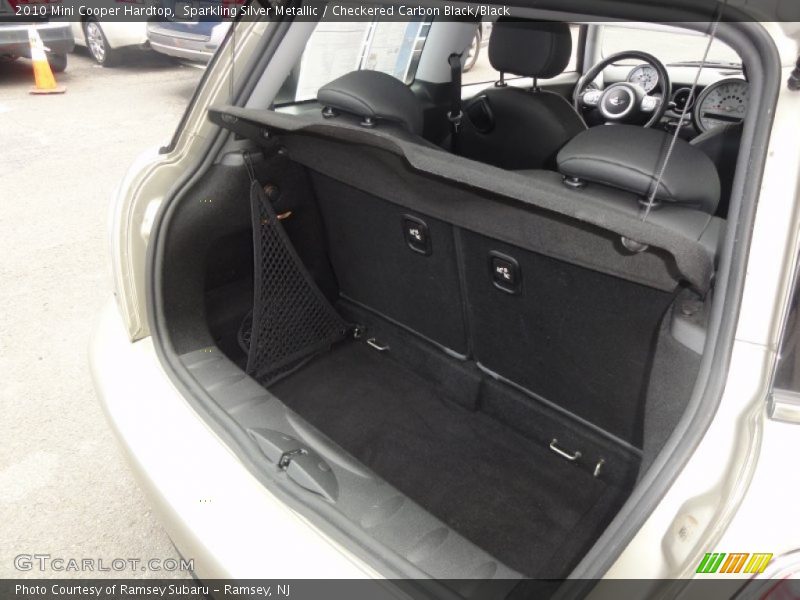 Sparkling Silver Metallic / Checkered Carbon Black/Black 2010 Mini Cooper Hardtop