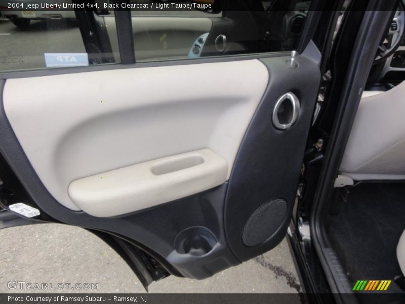 Door Panel of 2004 Liberty Limited 4x4