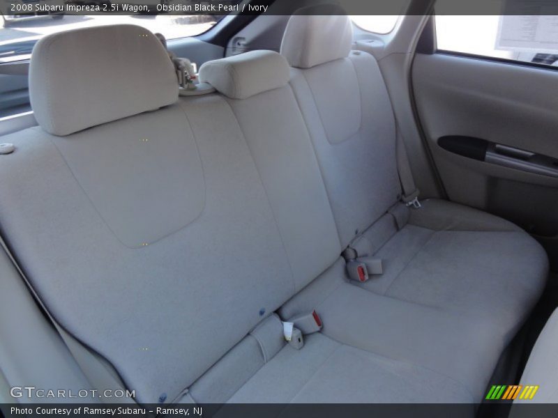 Obsidian Black Pearl / Ivory 2008 Subaru Impreza 2.5i Wagon