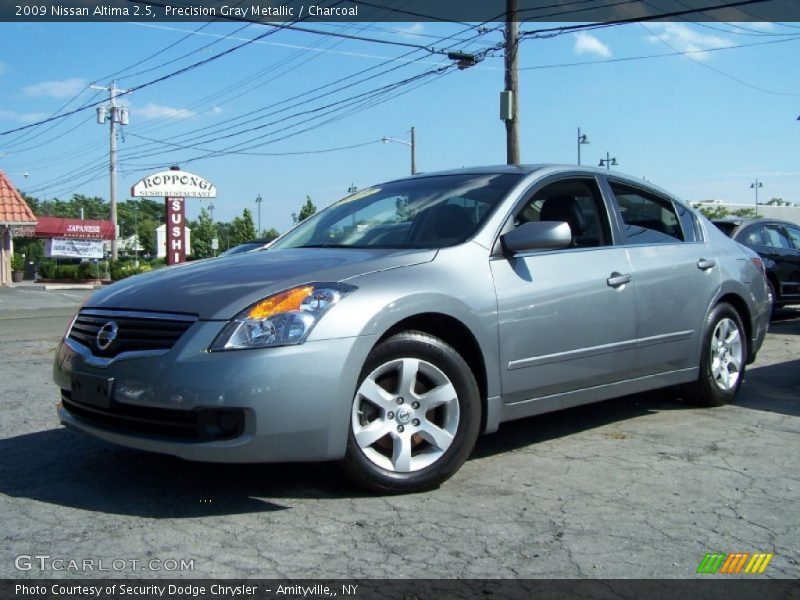 Precision Gray Metallic / Charcoal 2009 Nissan Altima 2.5