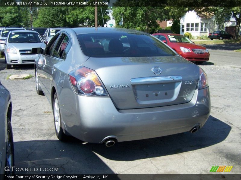 Precision Gray Metallic / Charcoal 2009 Nissan Altima 2.5