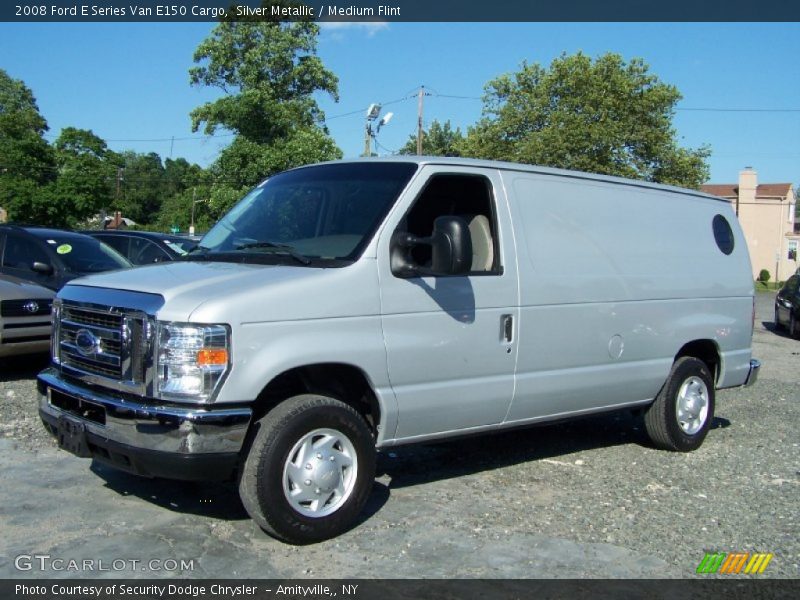 Front 3/4 View of 2008 E Series Van E150 Cargo