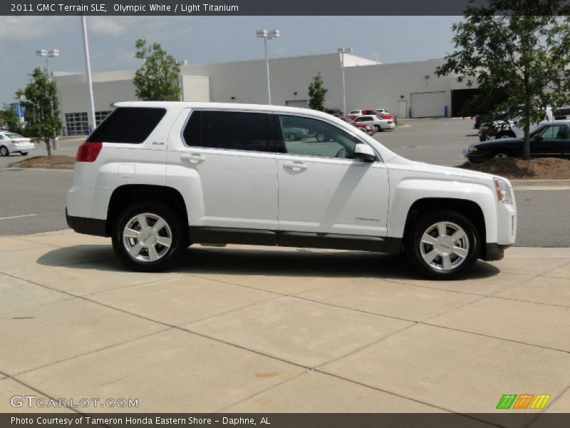 Olympic White / Light Titanium 2011 GMC Terrain SLE
