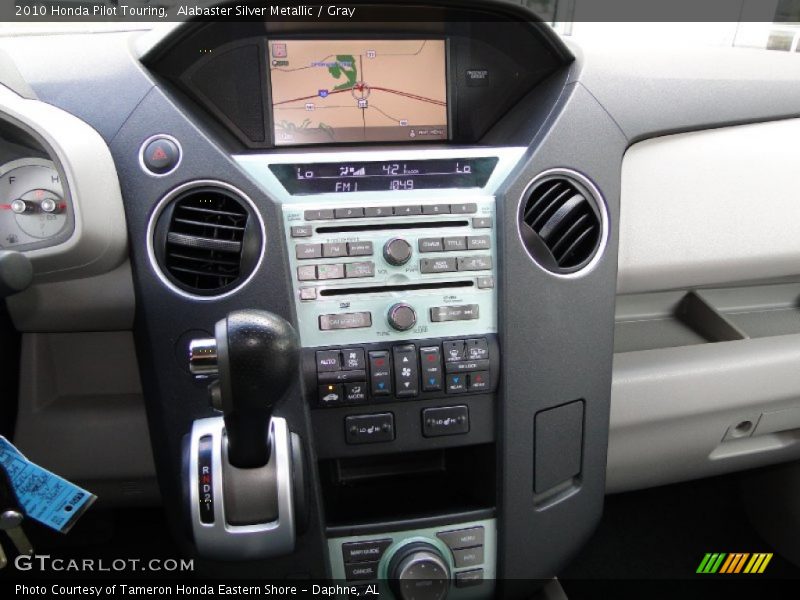 Controls of 2010 Pilot Touring