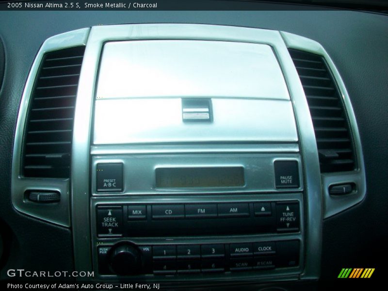 Smoke Metallic / Charcoal 2005 Nissan Altima 2.5 S