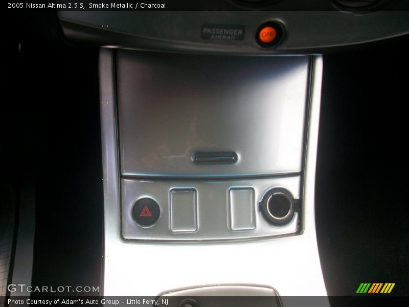 Smoke Metallic / Charcoal 2005 Nissan Altima 2.5 S