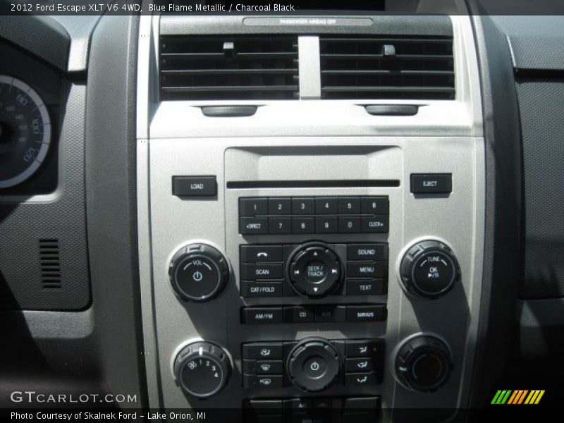 Controls of 2012 Escape XLT V6 4WD