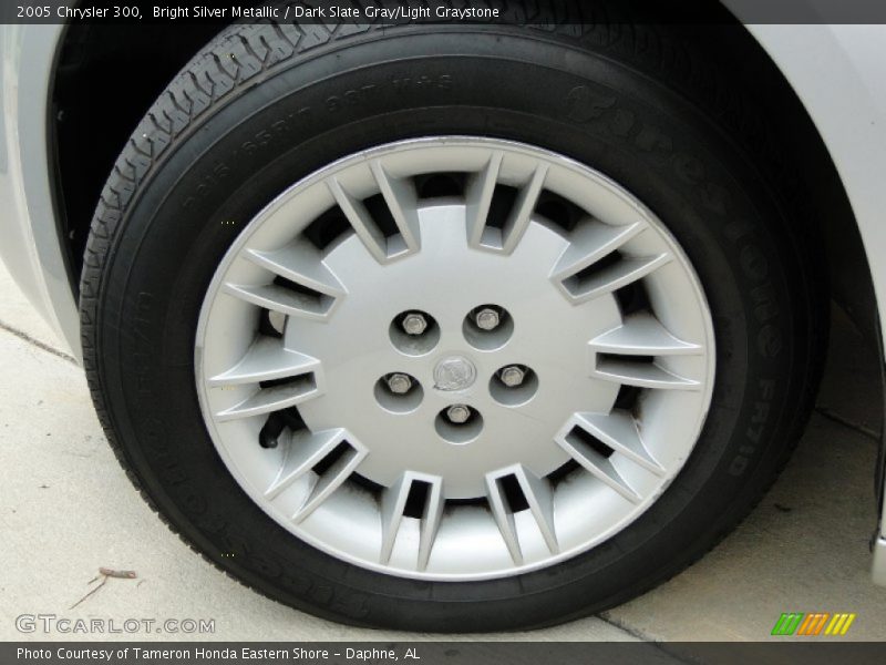 Bright Silver Metallic / Dark Slate Gray/Light Graystone 2005 Chrysler 300
