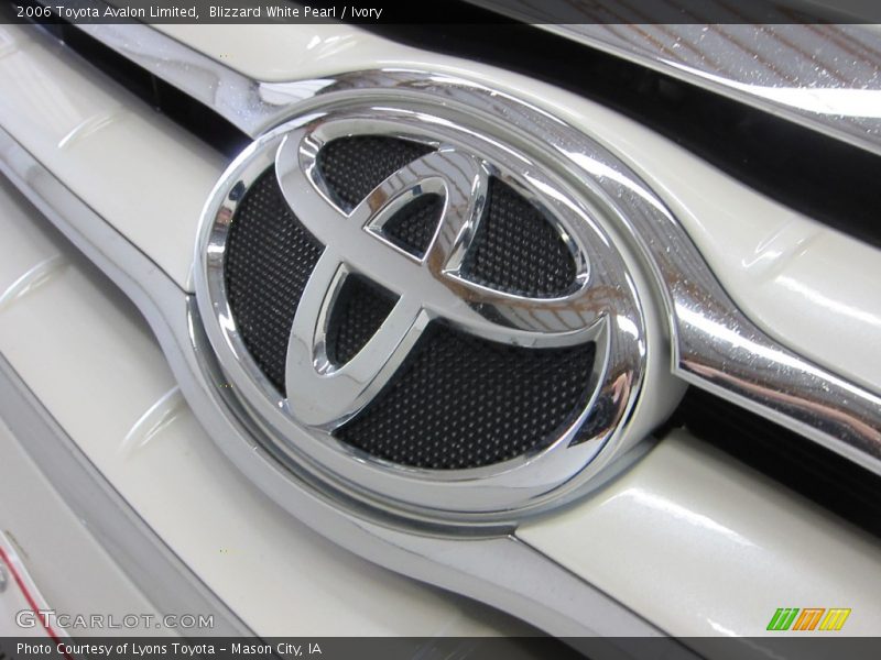 Blizzard White Pearl / Ivory 2006 Toyota Avalon Limited