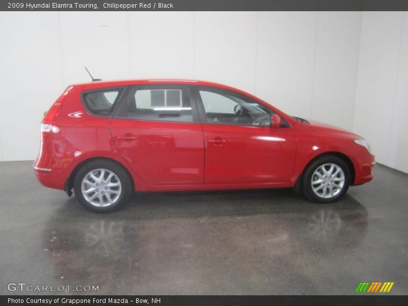 Chilipepper Red / Black 2009 Hyundai Elantra Touring