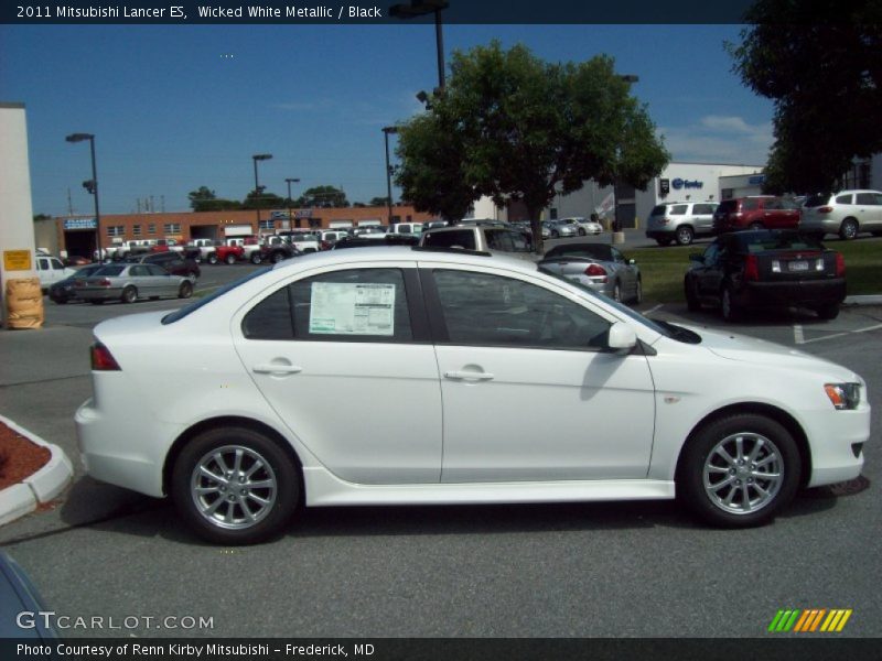 Wicked White Metallic / Black 2011 Mitsubishi Lancer ES