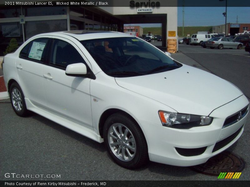 Wicked White Metallic / Black 2011 Mitsubishi Lancer ES