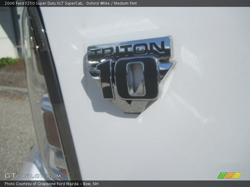 Oxford White / Medium Flint 2006 Ford F250 Super Duty XLT SuperCab