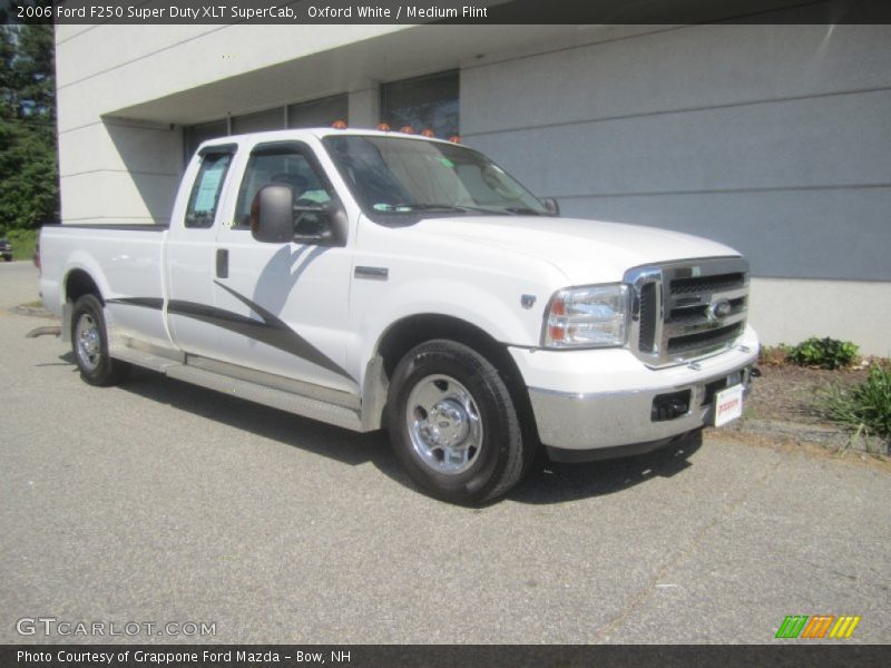 Oxford White / Medium Flint 2006 Ford F250 Super Duty XLT SuperCab