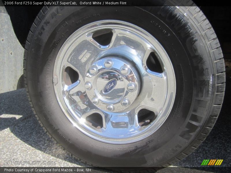 Oxford White / Medium Flint 2006 Ford F250 Super Duty XLT SuperCab