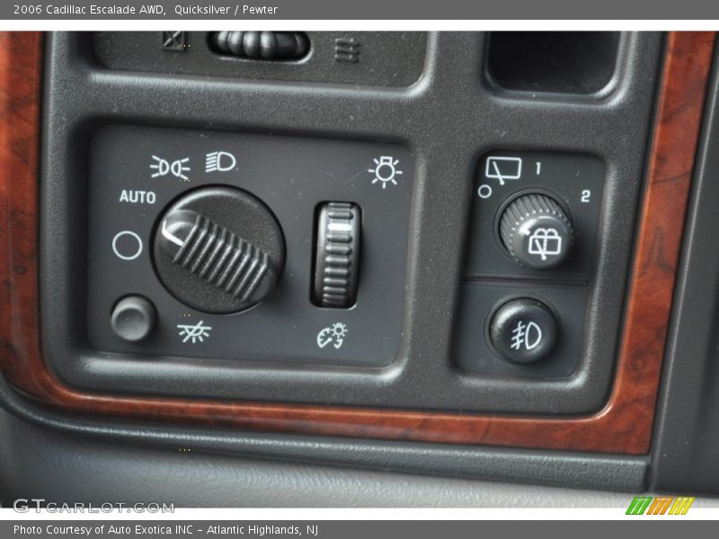Quicksilver / Pewter 2006 Cadillac Escalade AWD