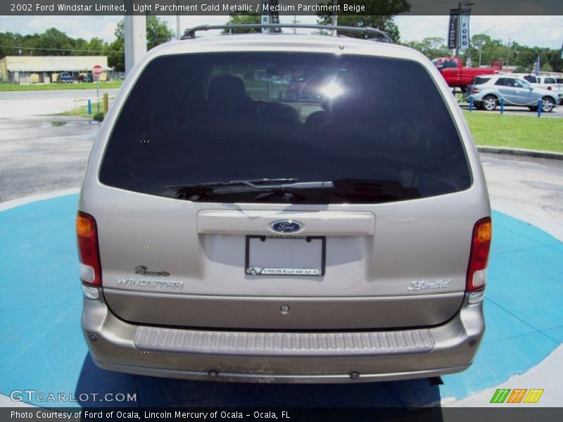 Light Parchment Gold Metallic / Medium Parchment Beige 2002 Ford Windstar Limited