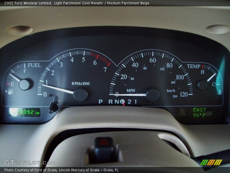 Light Parchment Gold Metallic / Medium Parchment Beige 2002 Ford Windstar Limited