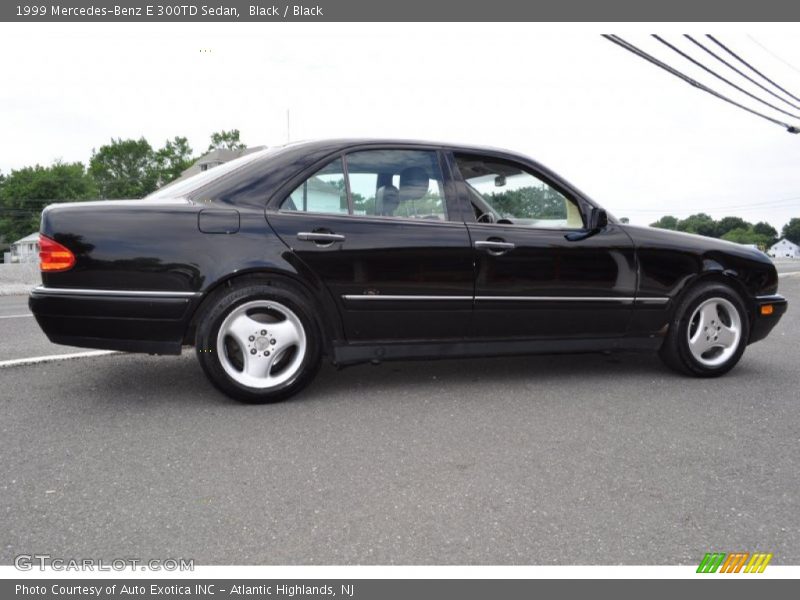 Black / Black 1999 Mercedes-Benz E 300TD Sedan