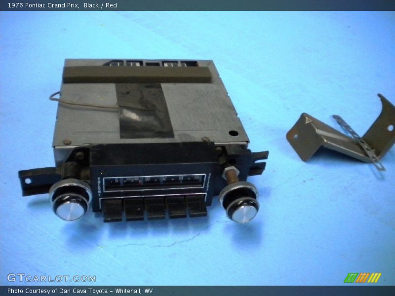 Black / Red 1976 Pontiac Grand Prix