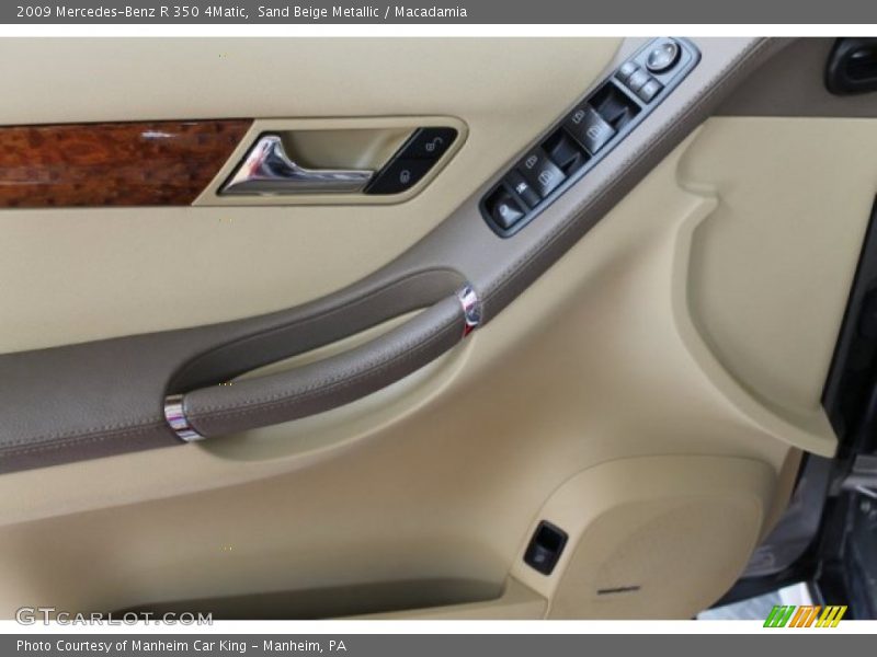 Sand Beige Metallic / Macadamia 2009 Mercedes-Benz R 350 4Matic
