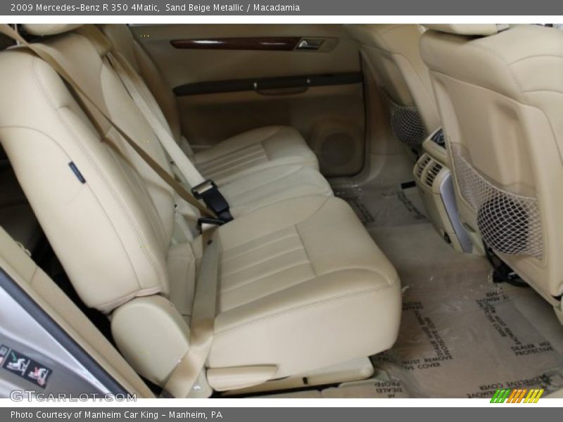 Sand Beige Metallic / Macadamia 2009 Mercedes-Benz R 350 4Matic