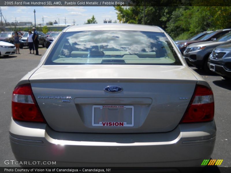 Pueblo Gold Metallic / Pebble Beige 2005 Ford Five Hundred SEL AWD