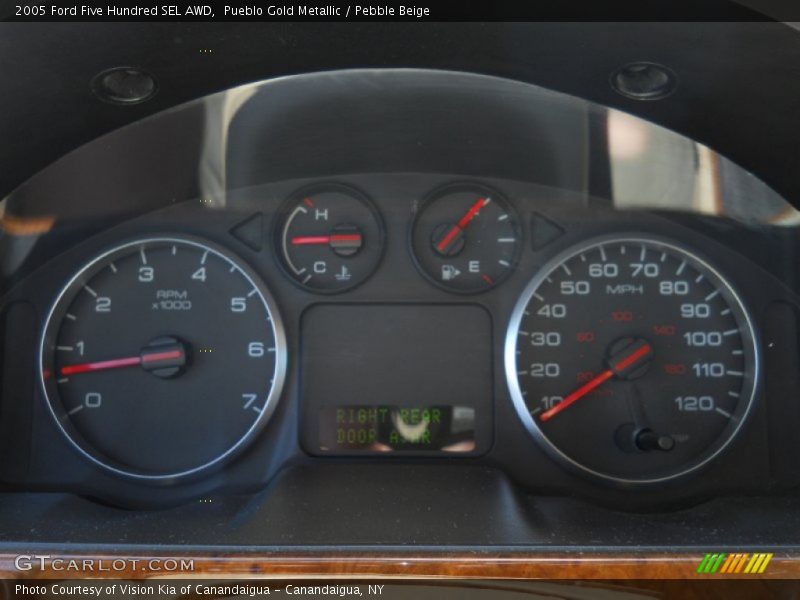 Pueblo Gold Metallic / Pebble Beige 2005 Ford Five Hundred SEL AWD