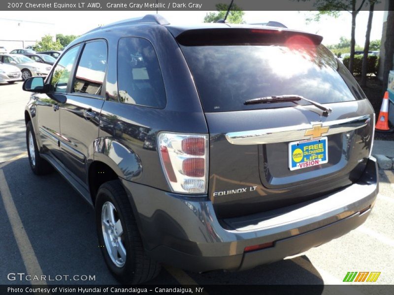 Granite Gray Metallic / Dark Gray 2007 Chevrolet Equinox LT AWD