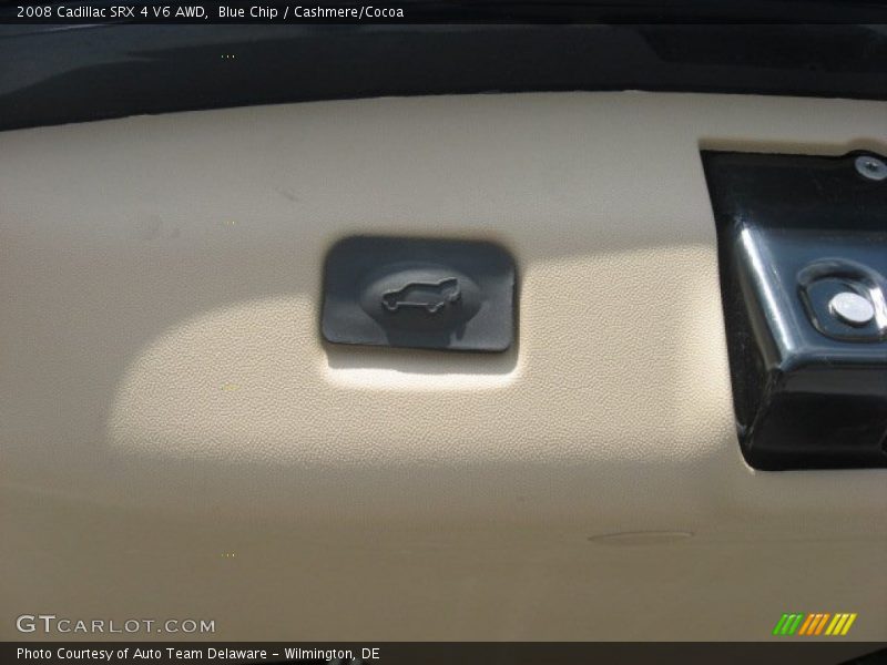 Blue Chip / Cashmere/Cocoa 2008 Cadillac SRX 4 V6 AWD