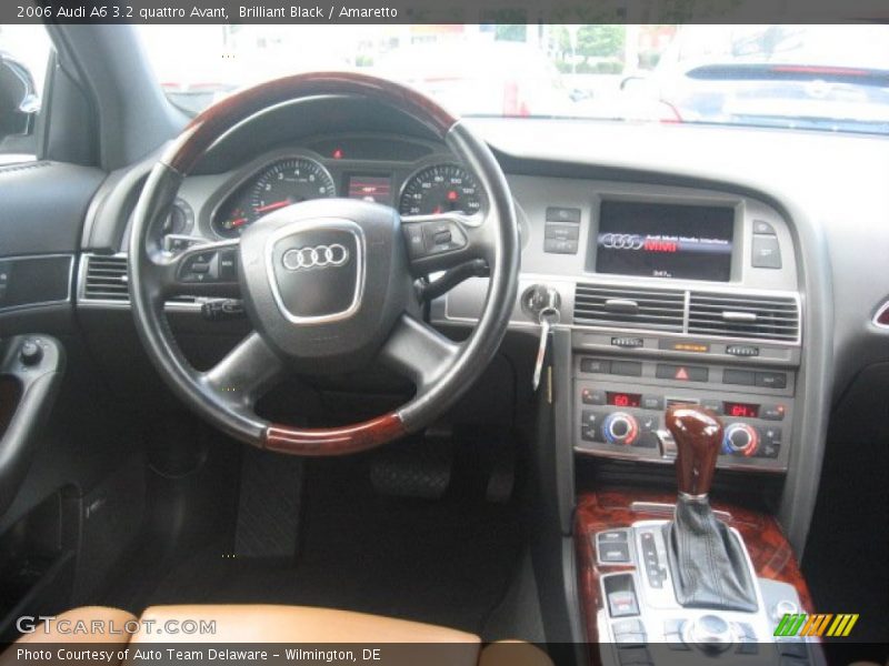 Dashboard of 2006 A6 3.2 quattro Avant