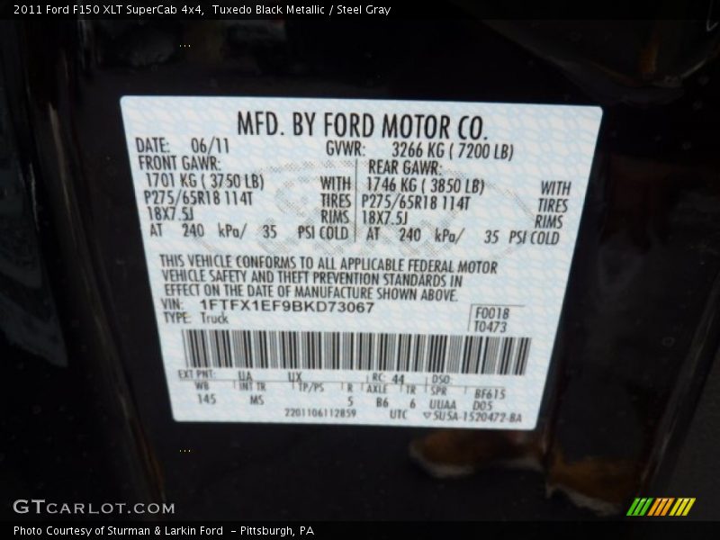 Tuxedo Black Metallic / Steel Gray 2011 Ford F150 XLT SuperCab 4x4
