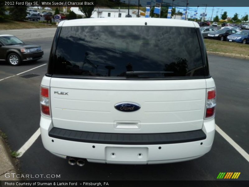 White Suede / Charcoal Black 2012 Ford Flex SE