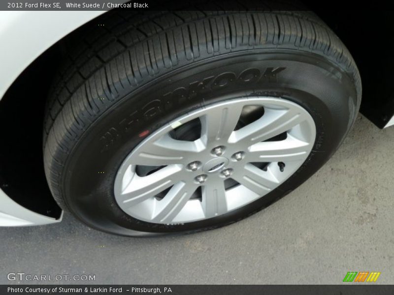 White Suede / Charcoal Black 2012 Ford Flex SE