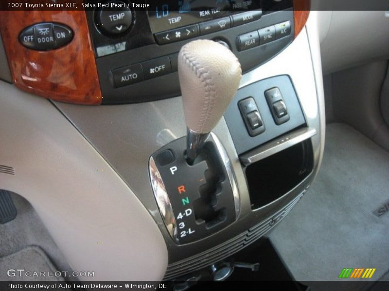 Salsa Red Pearl / Taupe 2007 Toyota Sienna XLE