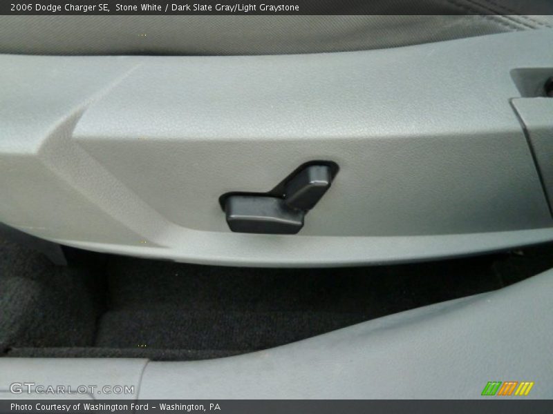 Stone White / Dark Slate Gray/Light Graystone 2006 Dodge Charger SE
