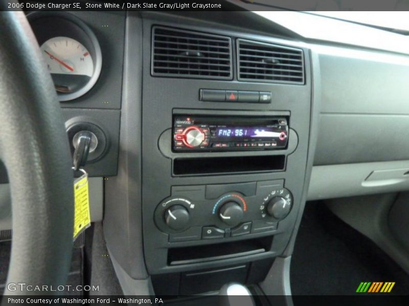 Stone White / Dark Slate Gray/Light Graystone 2006 Dodge Charger SE