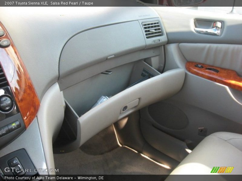 Salsa Red Pearl / Taupe 2007 Toyota Sienna XLE