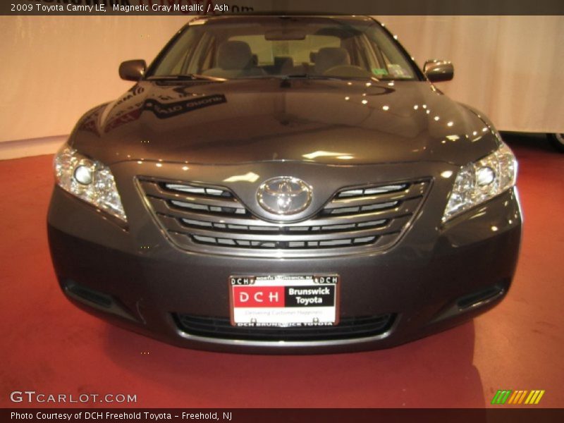 Magnetic Gray Metallic / Ash 2009 Toyota Camry LE