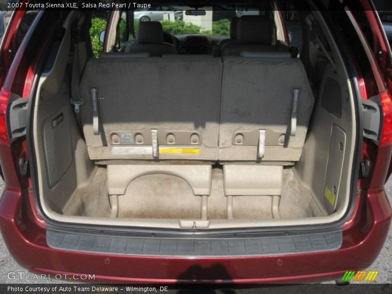 Salsa Red Pearl / Taupe 2007 Toyota Sienna XLE