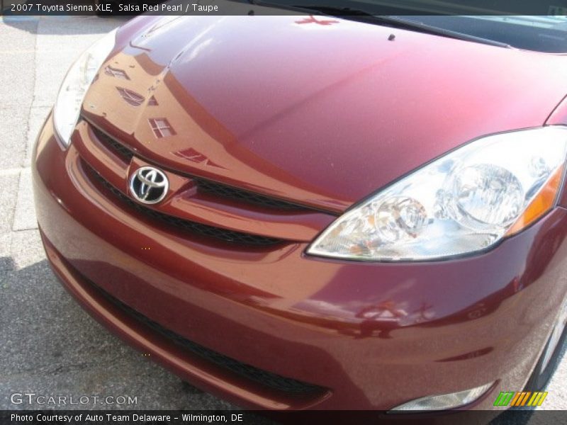 Salsa Red Pearl / Taupe 2007 Toyota Sienna XLE