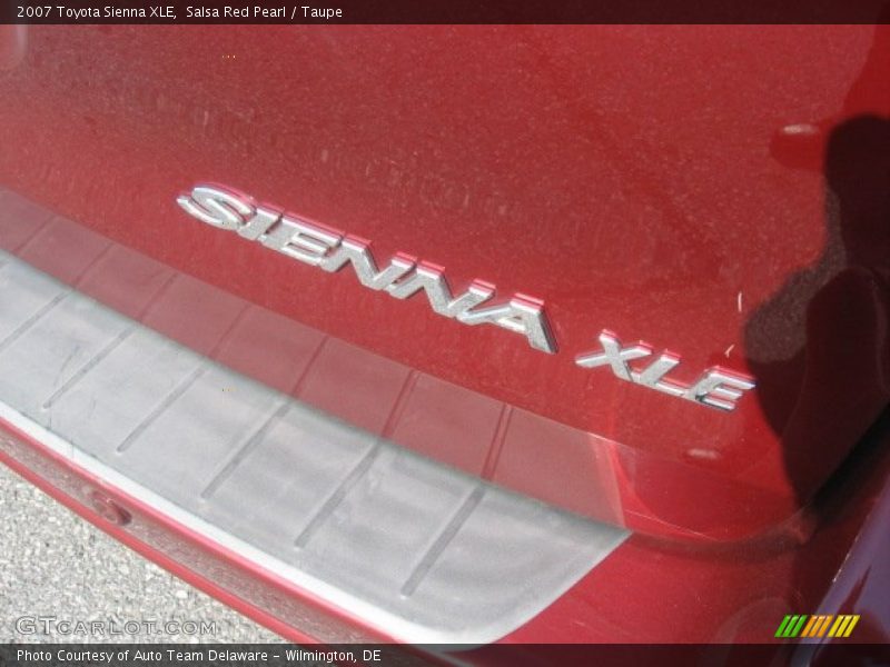 Salsa Red Pearl / Taupe 2007 Toyota Sienna XLE