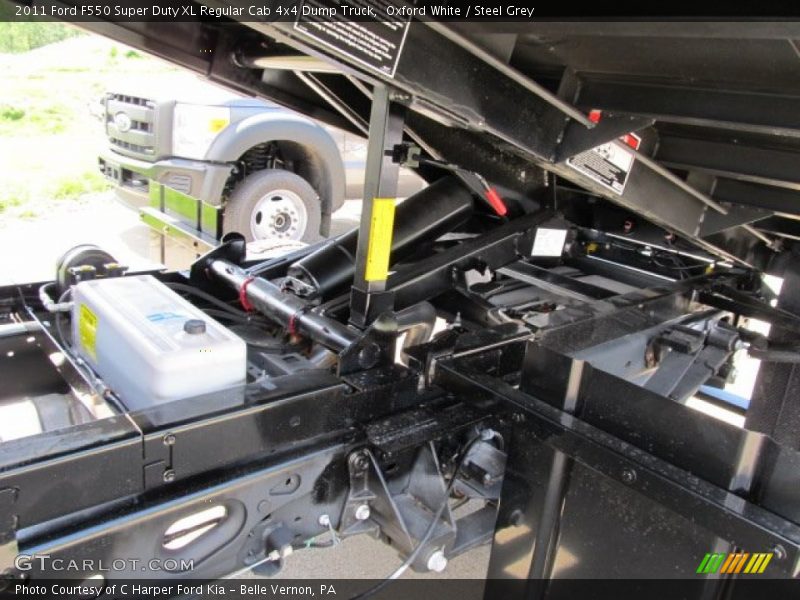 Oxford White / Steel Grey 2011 Ford F550 Super Duty XL Regular Cab 4x4 Dump Truck