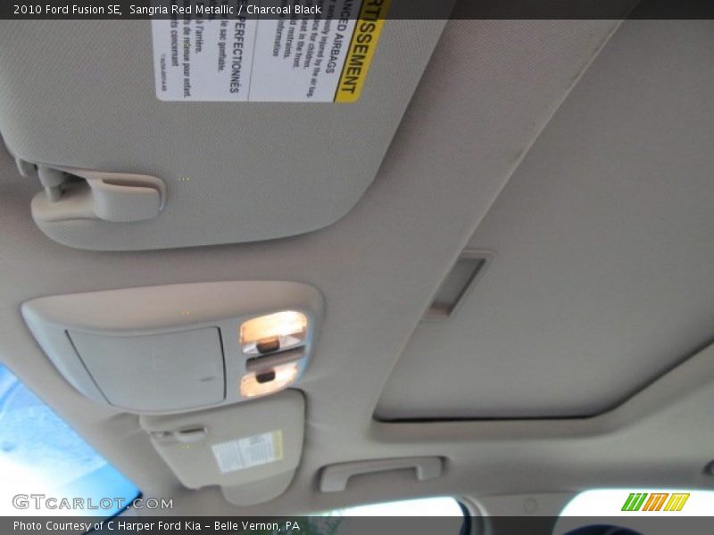Sangria Red Metallic / Charcoal Black 2010 Ford Fusion SE