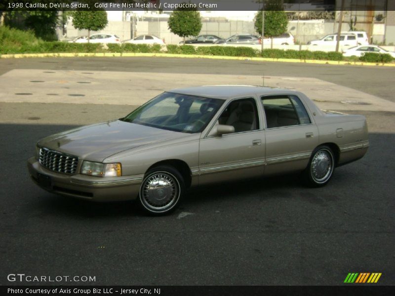 Gold Fire Mist Metallic / Cappuccino Cream 1998 Cadillac DeVille Sedan
