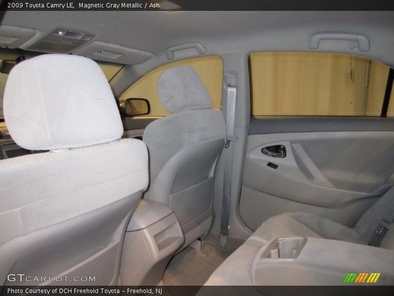 Magnetic Gray Metallic / Ash 2009 Toyota Camry LE
