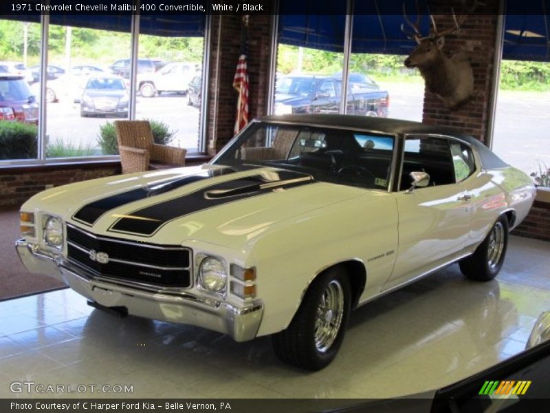 White / Black 1971 Chevrolet Chevelle Malibu 400 Convertible